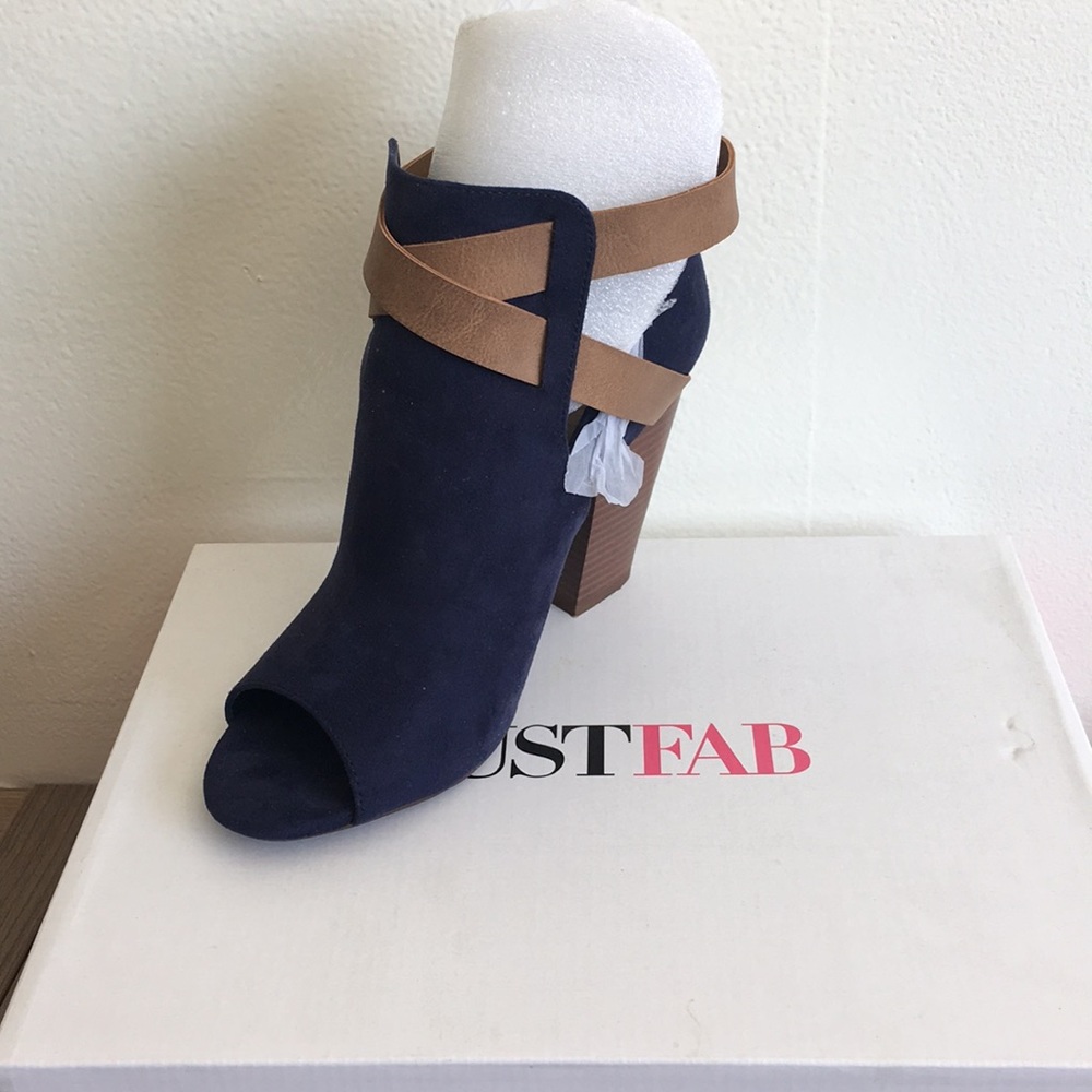 Just Fab blue suede shoes